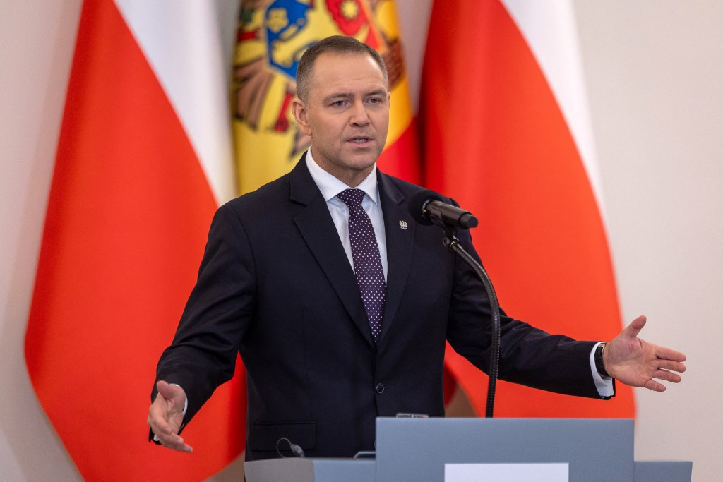 Nawrocki Wants Zelensky Stripped of Poland’s Highest Honor
