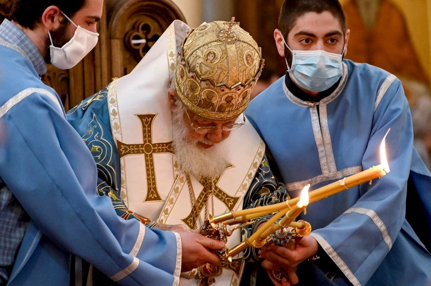 Georgia’s Patriarch Ilia II Hospitalized in Critical Condition Following Internal Bleeding