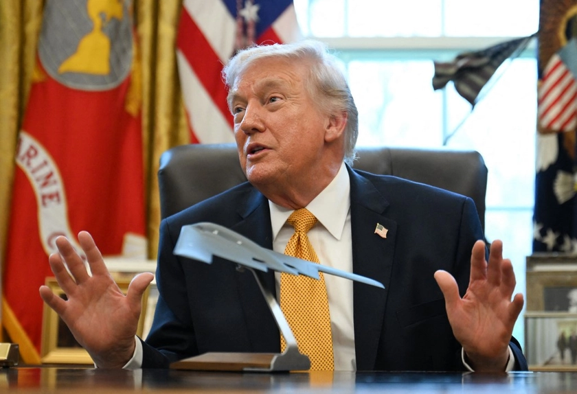 Trump Rejects Iran Talks for Now Amid Doubts Over Leadership