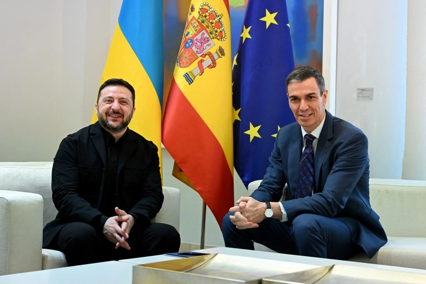 Zelensky Urges EU to Break Hungary Deadlock on €90B Loan During Spain Visit