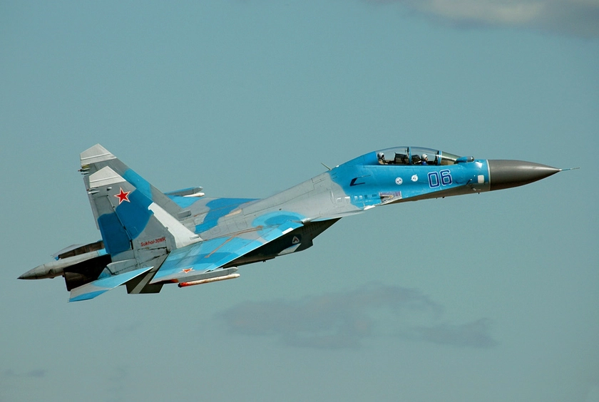 Російський винищувач Су-30 порушив повітряний простір Естонії