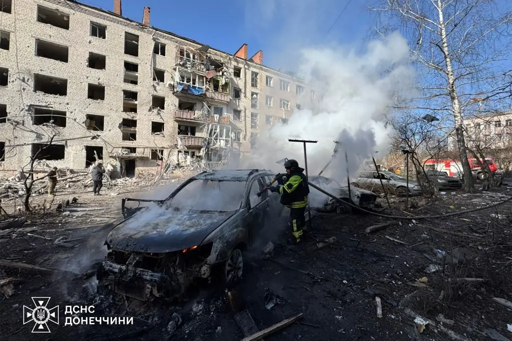 Donetsk Governor Signs Forced Child Evacuation Order for Parts of Sloviansk