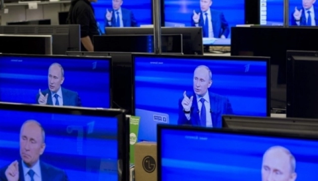 Російська пропаганда поширює фейк про «живий щит» у Сумах
