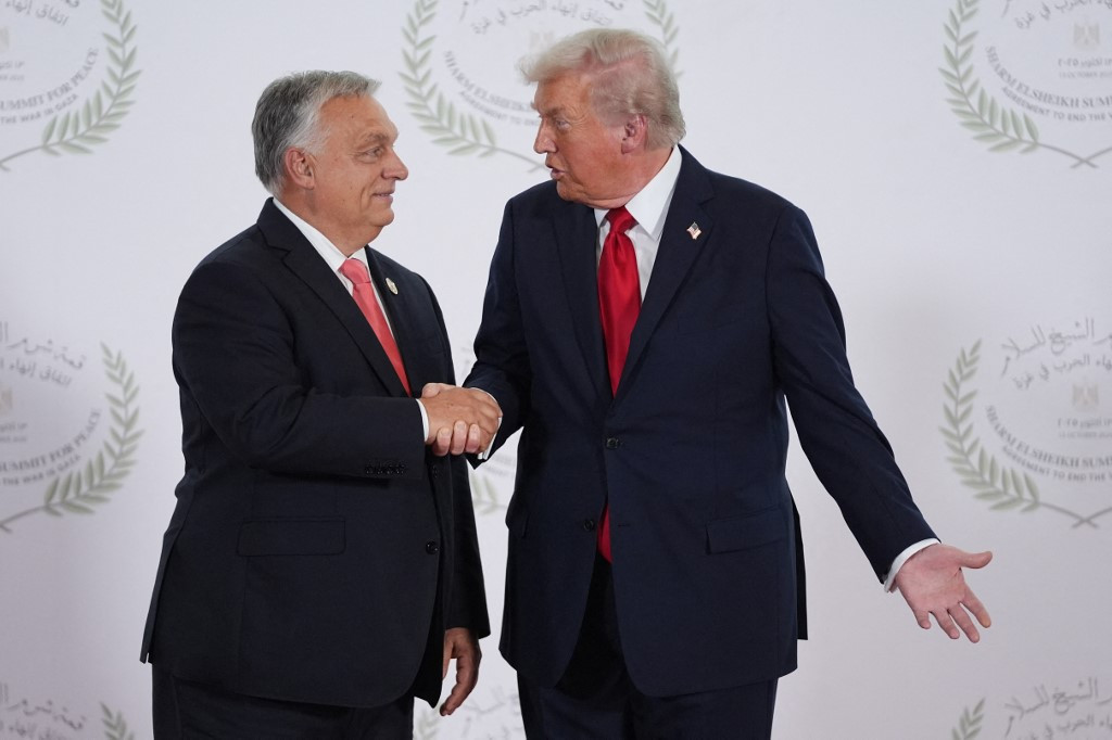 Trump Reposts Old Endorsement for Orbán Ahead of Hungarian Elections