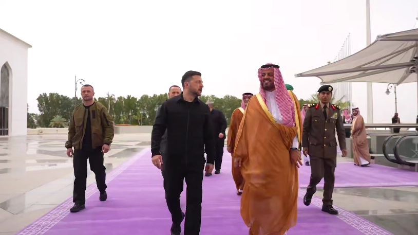 Zelensky Makes Surprise Visit to Saudi Arabia for ‘Important Meetings’