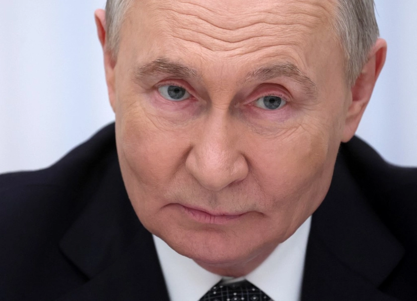 Influencer Warns Putin, Says Russians Becoming ‘Coiled Spring’