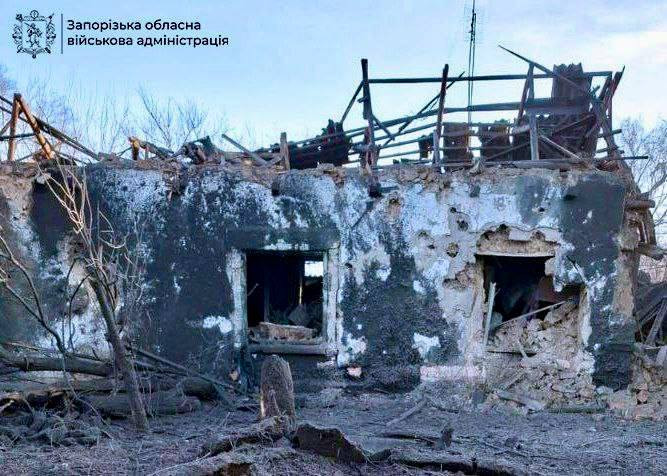 Russian Attacks Hit Zaporizhzhia and Mykolaiv Regions, Injuring Civilians