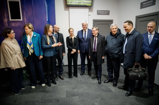Кая Каллас прибула до Києва у роковини різанини в Бучі