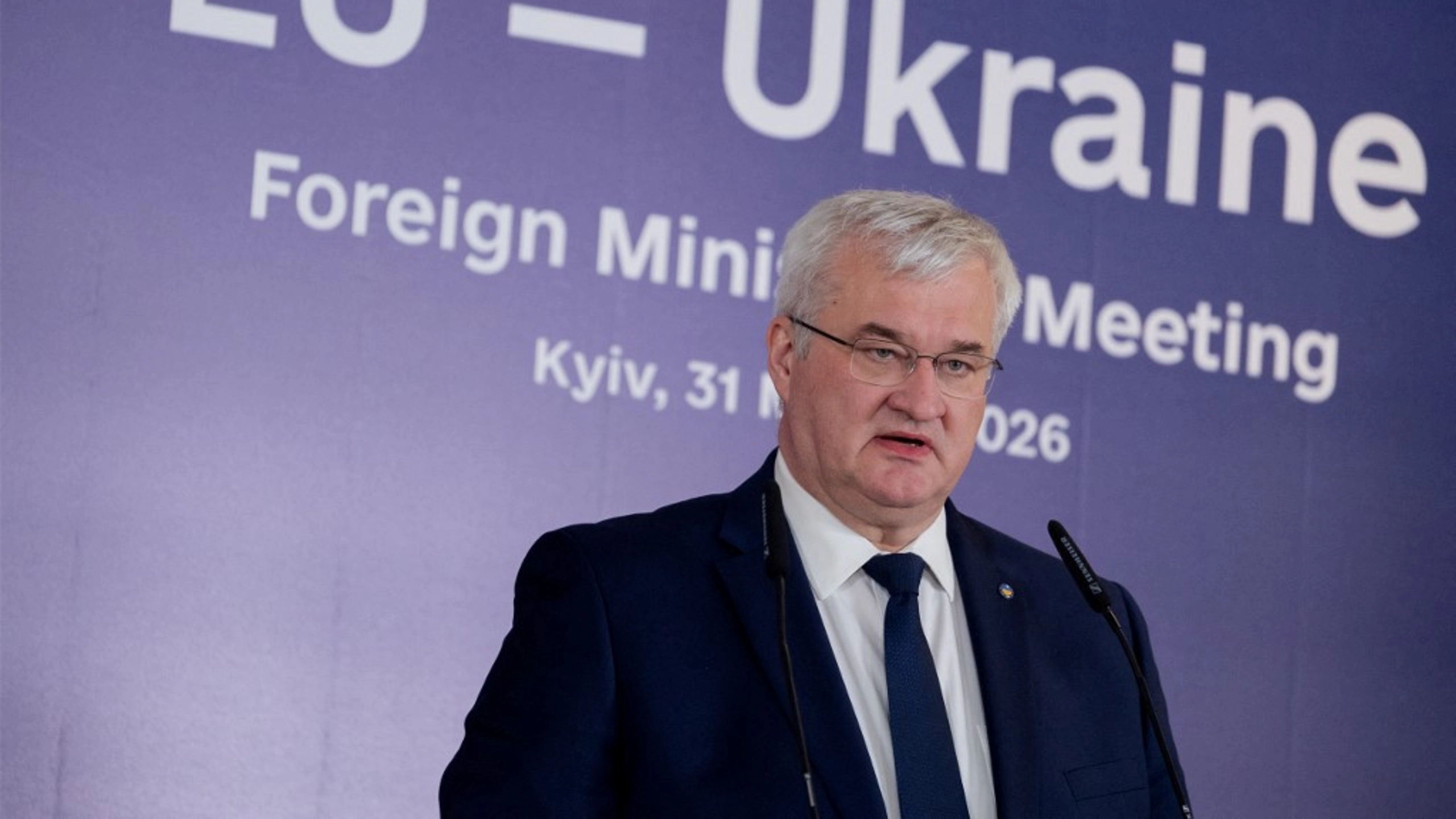 Kyiv Labels US Delisting of Sanctioned Russian Ships ‘Manifestation of Weakness’