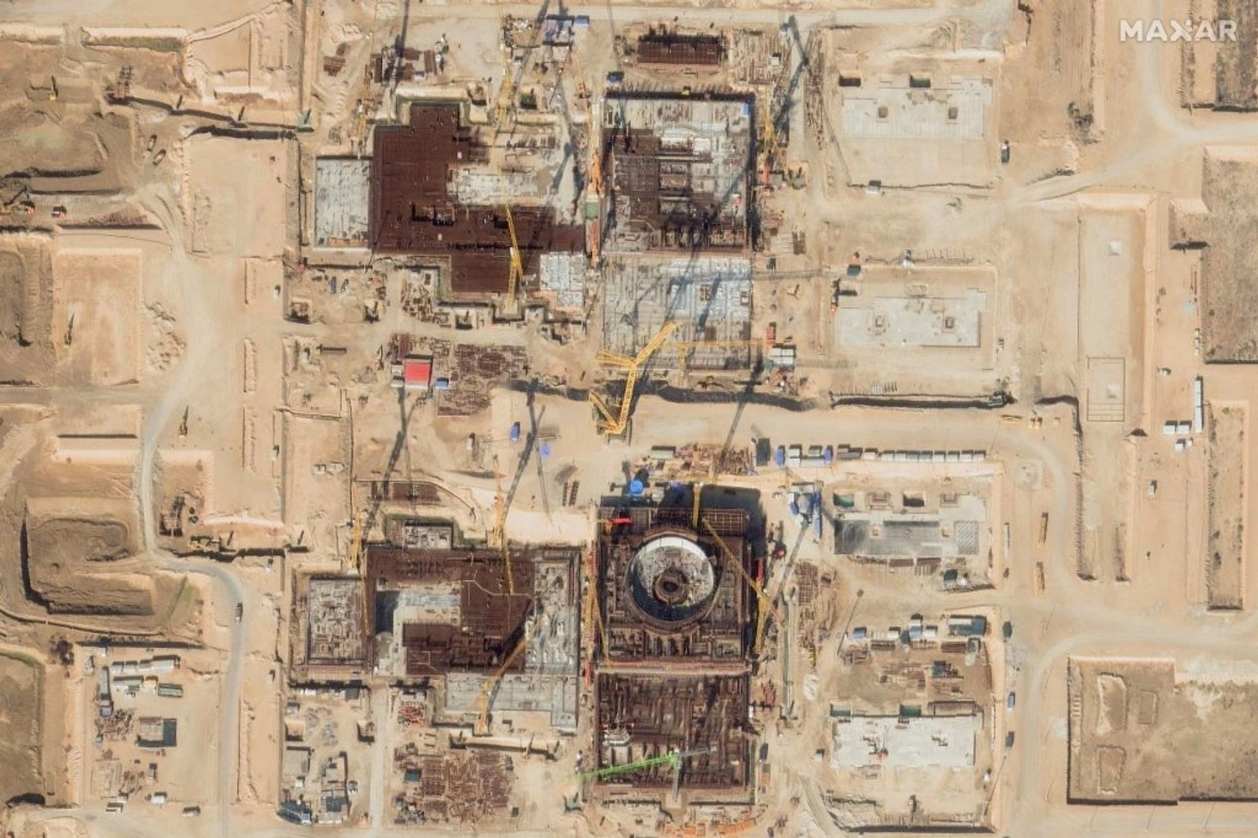 Shell Hits Iran’s Bushehr Nuclear Plant, One Guard Killed in Strike