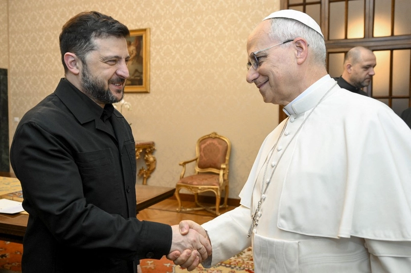 Pope Calls Zelensky as Russia Escalates Strikes Ahead of Easter