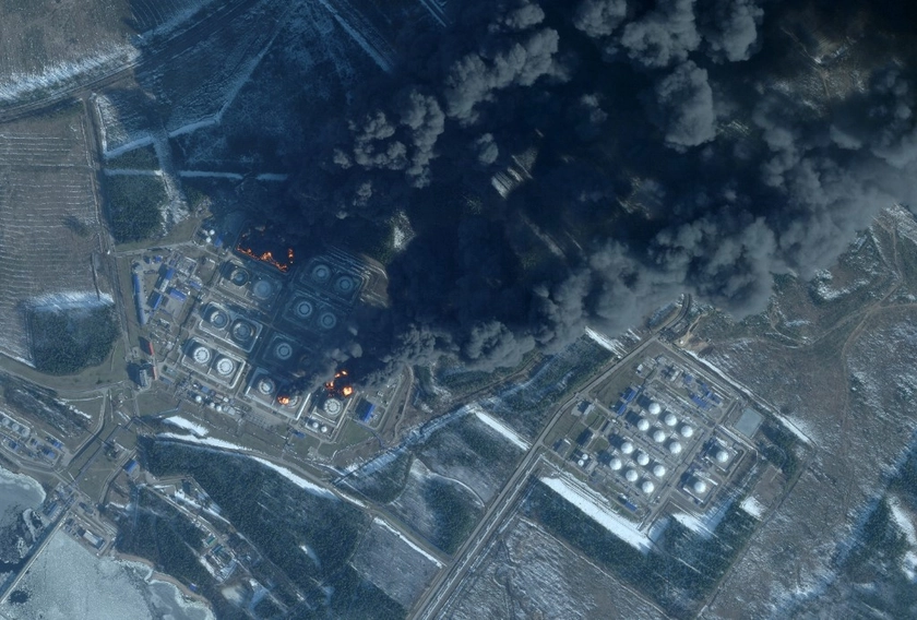 Ukraine’s Baltic Port Attacks Cost Russia Nearly $1B in Oil Revenue in 1 Week