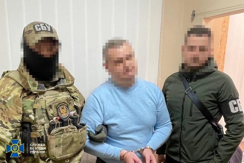 SBU Detains Defense Plant Engineer Suspected of Spying for Russia’s FSB, GRU