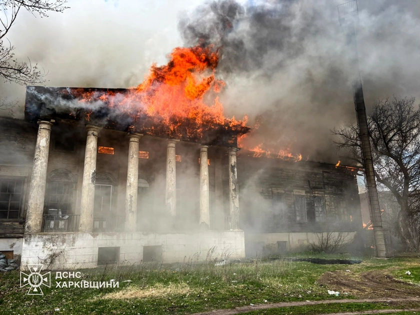 Russia Destroys 19th-Century Manor That Survived Two World Wars in Kharkiv Region