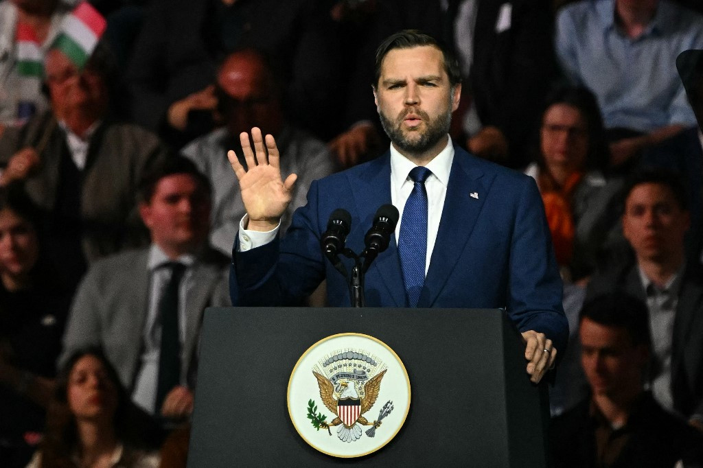 Vance Calls Ukraine War ‘Hardest to Solve,’ Slams Europe, Praises Orbán