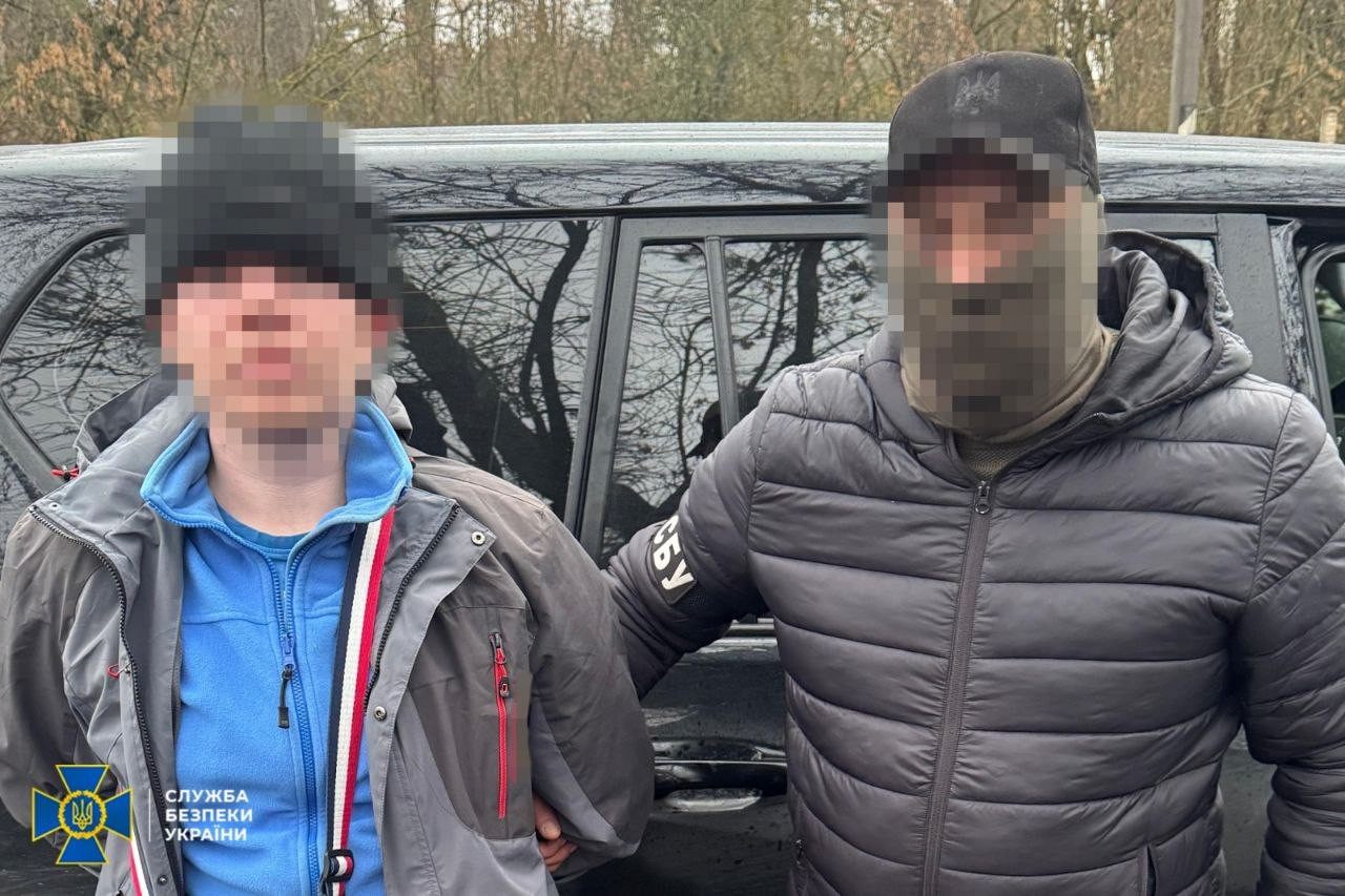 SBU Detains Russian Agent Who Prepared Weapons Cache for Contract Killings in Odesa