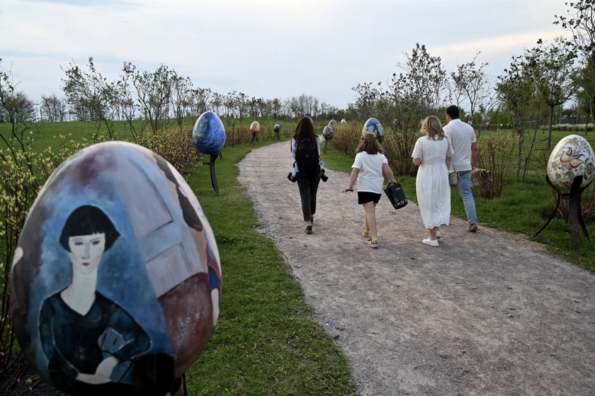 Ukrainians Doubt Easter Ceasefire After Deadly Pre-Truce Strikes
