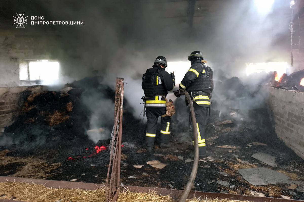 Three Dead as Russian Drone Strikes Ravage Kherson and Nikopol Ahead of Truce