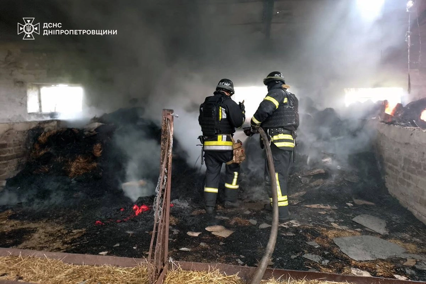 Three Dead as Russian Drone Strikes Ravage Kherson and Nikopol Ahead of Truce