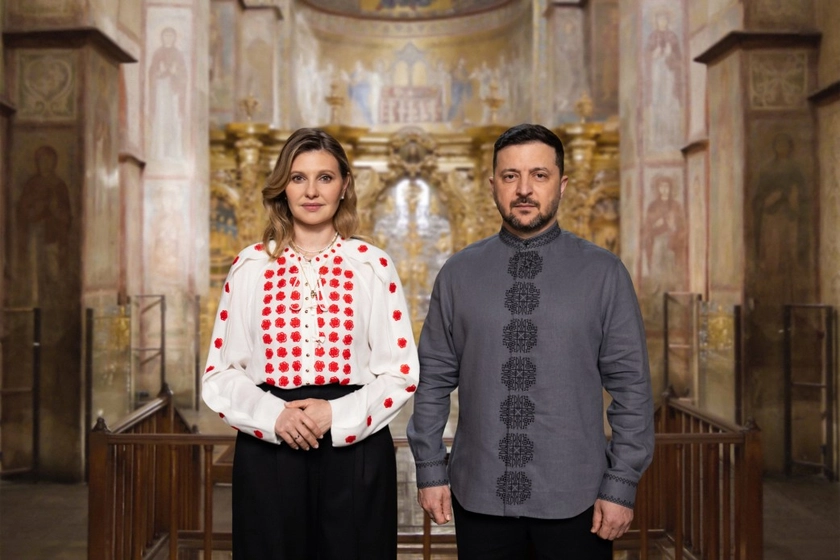 «Україна стоїть твердо, вперто, непохитно»: Зеленські привітали українців з Великоднем
