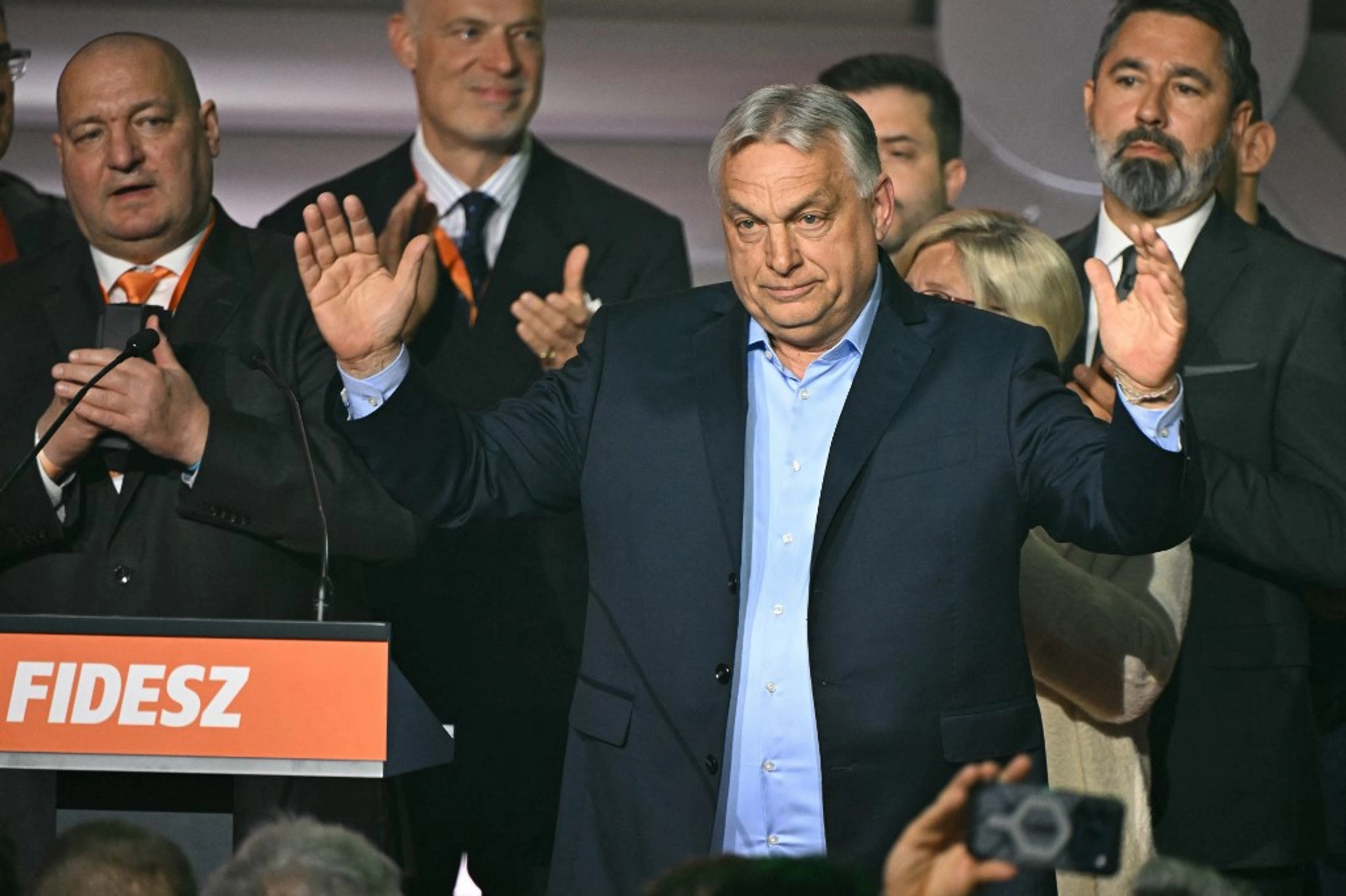 Orban Loses Hungary Vote to Pro-Europe Newcomer After 16 Years in Power