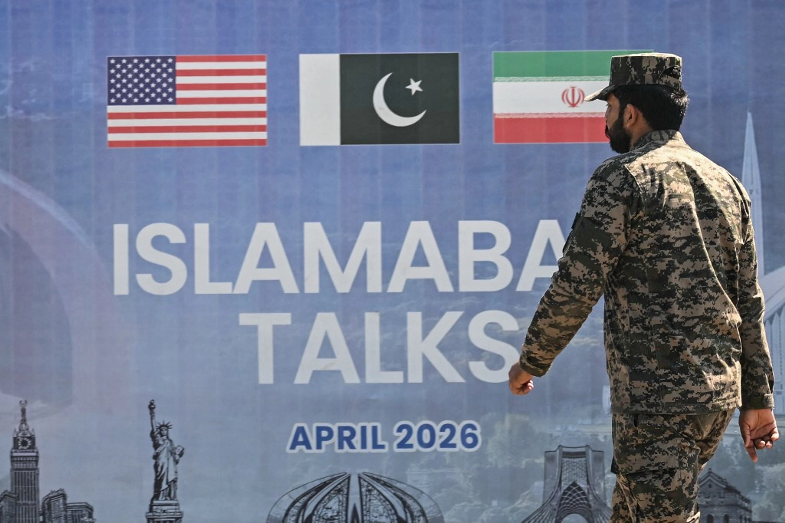 Reports Hint at Upcoming US-Iran Talks Before Ceasefire Expires