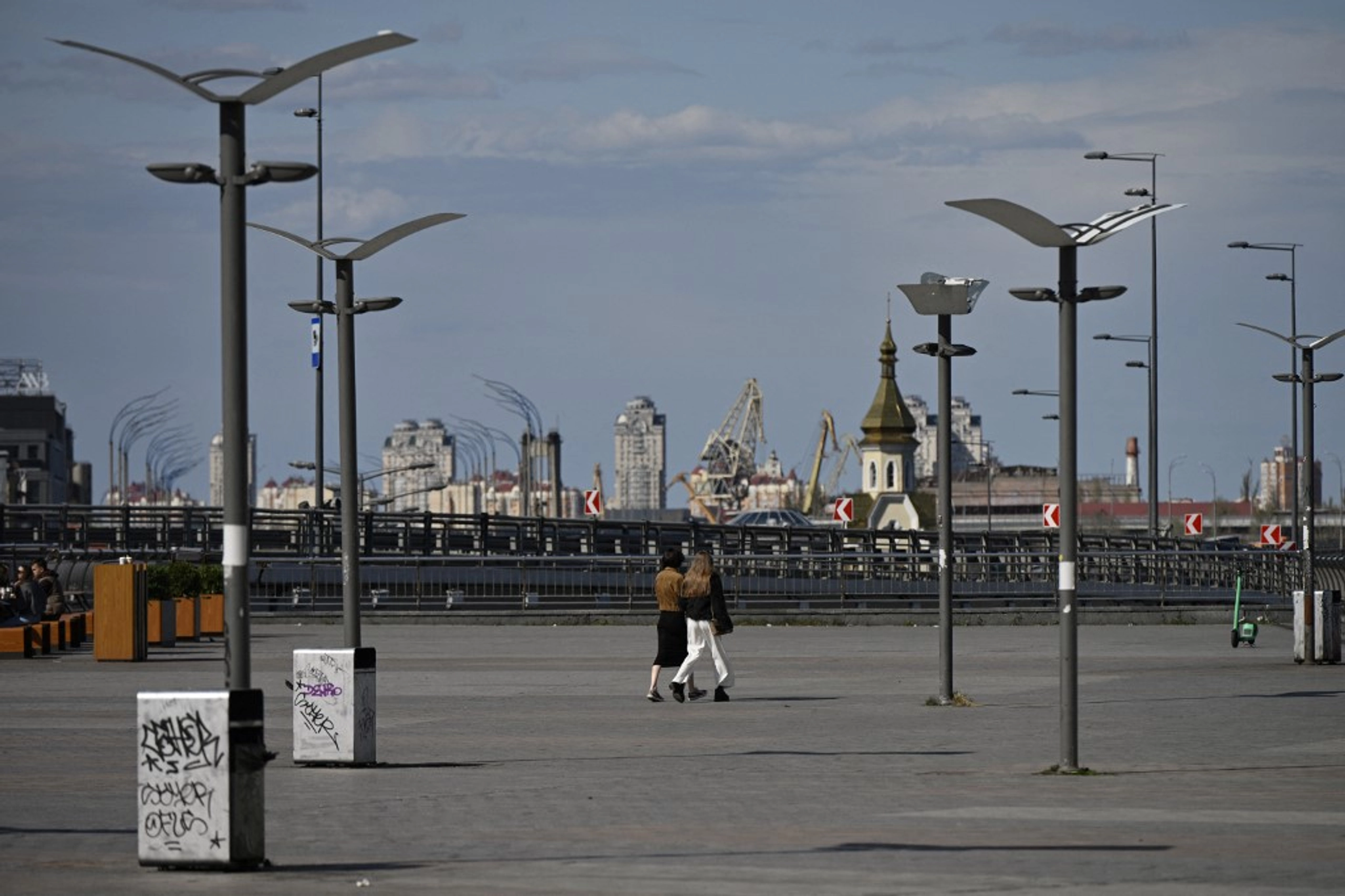More Patriots, But When? – Ukraine Latest, April 15