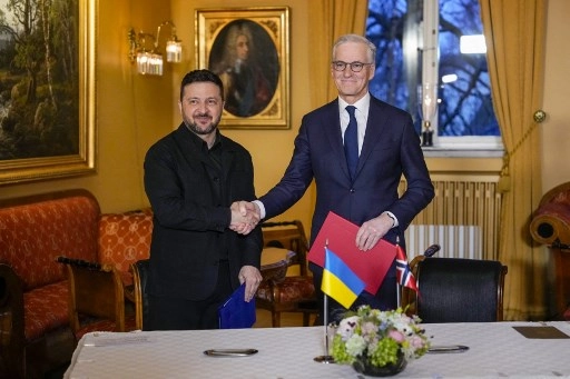 Ukraine and Norway sign drone deal
