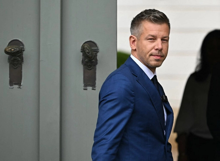 Мадяр закликав угорців святкувати завершення епохи Орбана