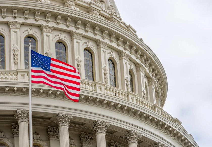 США продовжили обмеження для російських суден у портах ще на рік