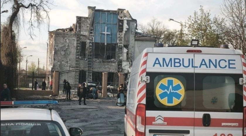 1 Killed, 8 Injured in Russian Strike on Zaporizhzhia