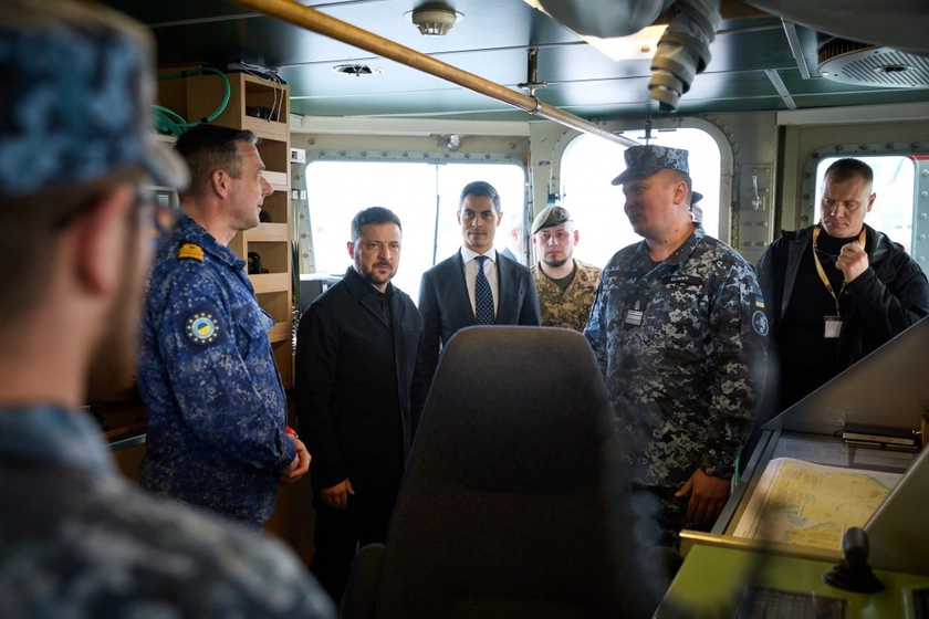 Zelensky: Netherlands Boosts Ukraine Navy With Minehunter Transfer
