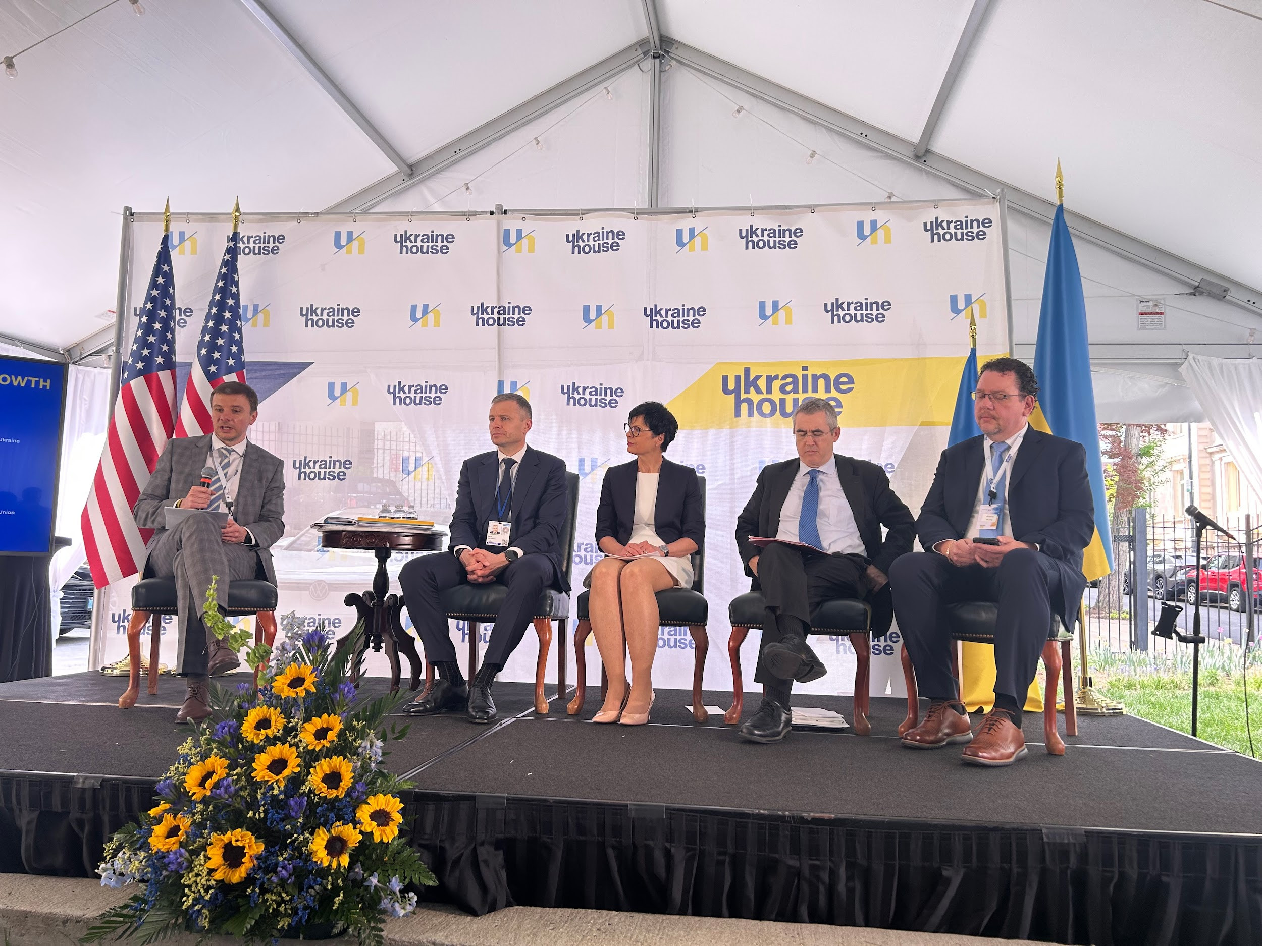 EU to Add ‘Hard’ Safeguards in New Accession Treaties Following Orbán Lesson, Commissioner Kos Says