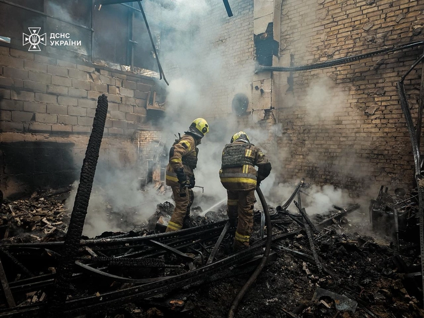 Russian Drone and Missile Strikes Injure Three Civilians in Kherson and Kramatorsk