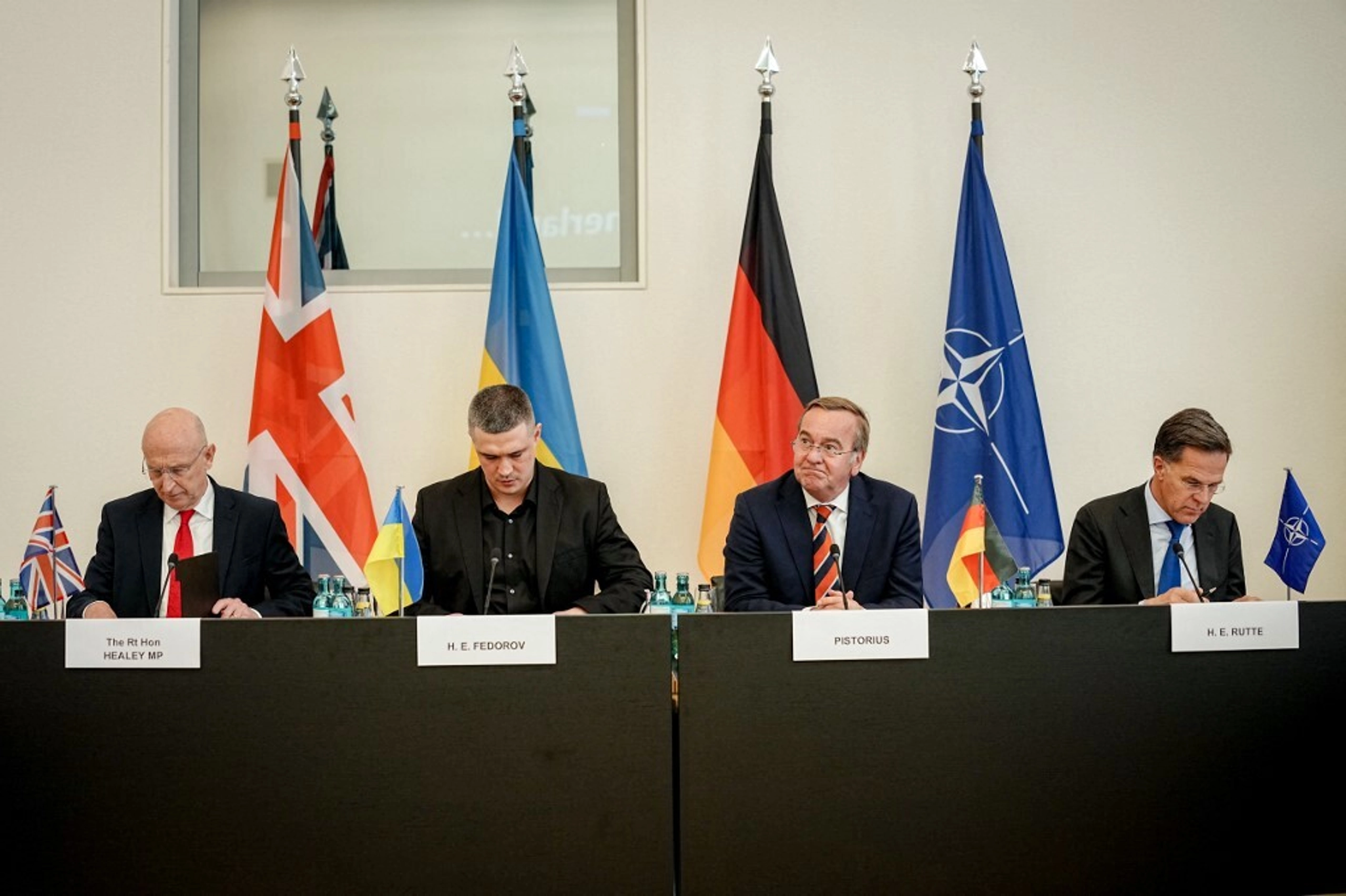 A Momentous Week for Ukraine, Despite Contradictions