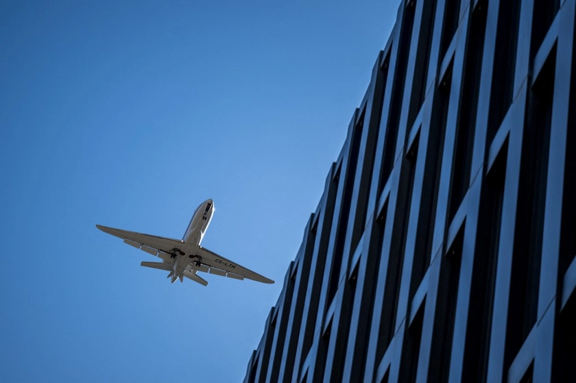 Global Aviation Head Warns of Potential Jet Fuel Rationing in Europe by Late May