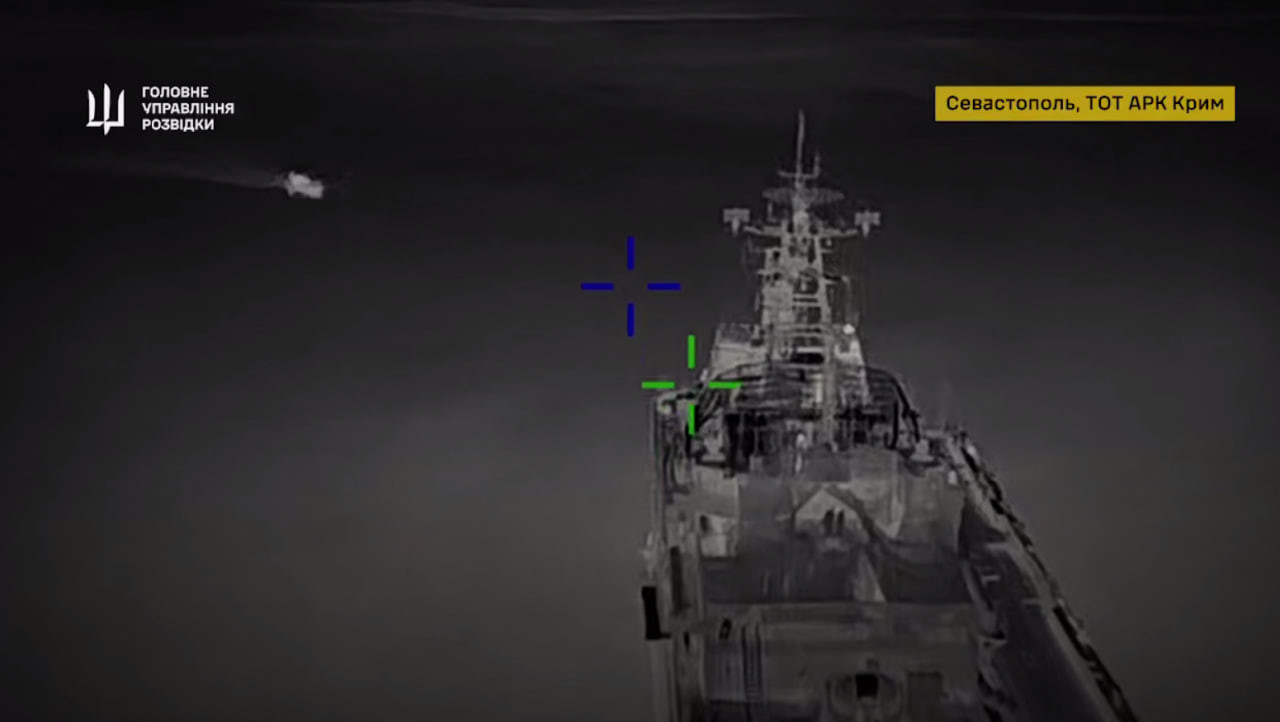 WATCH: Ukraine Hits 2 Russian Vessels in Crimea, Knocks Out Radar in Sevastopol - Intel