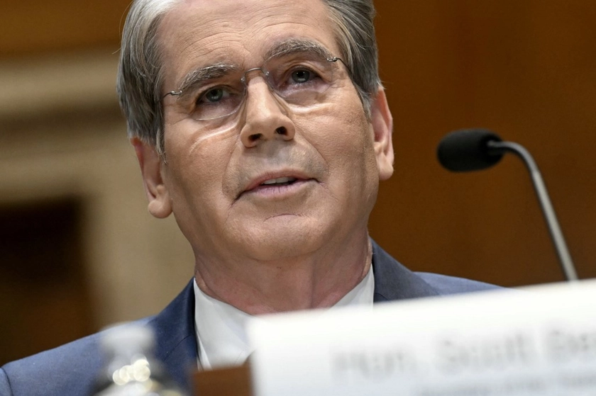US Treasury Chief Defends Pivot to Extend Russia Oil Sanctions Relief
