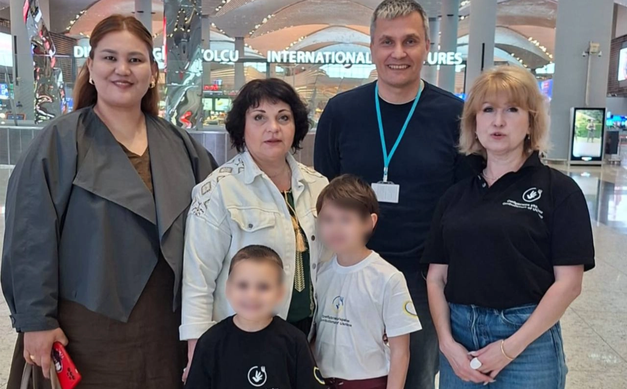 Ukraine Repatriates Two Children Stranded in Kazakhstan, Ombudsman Says