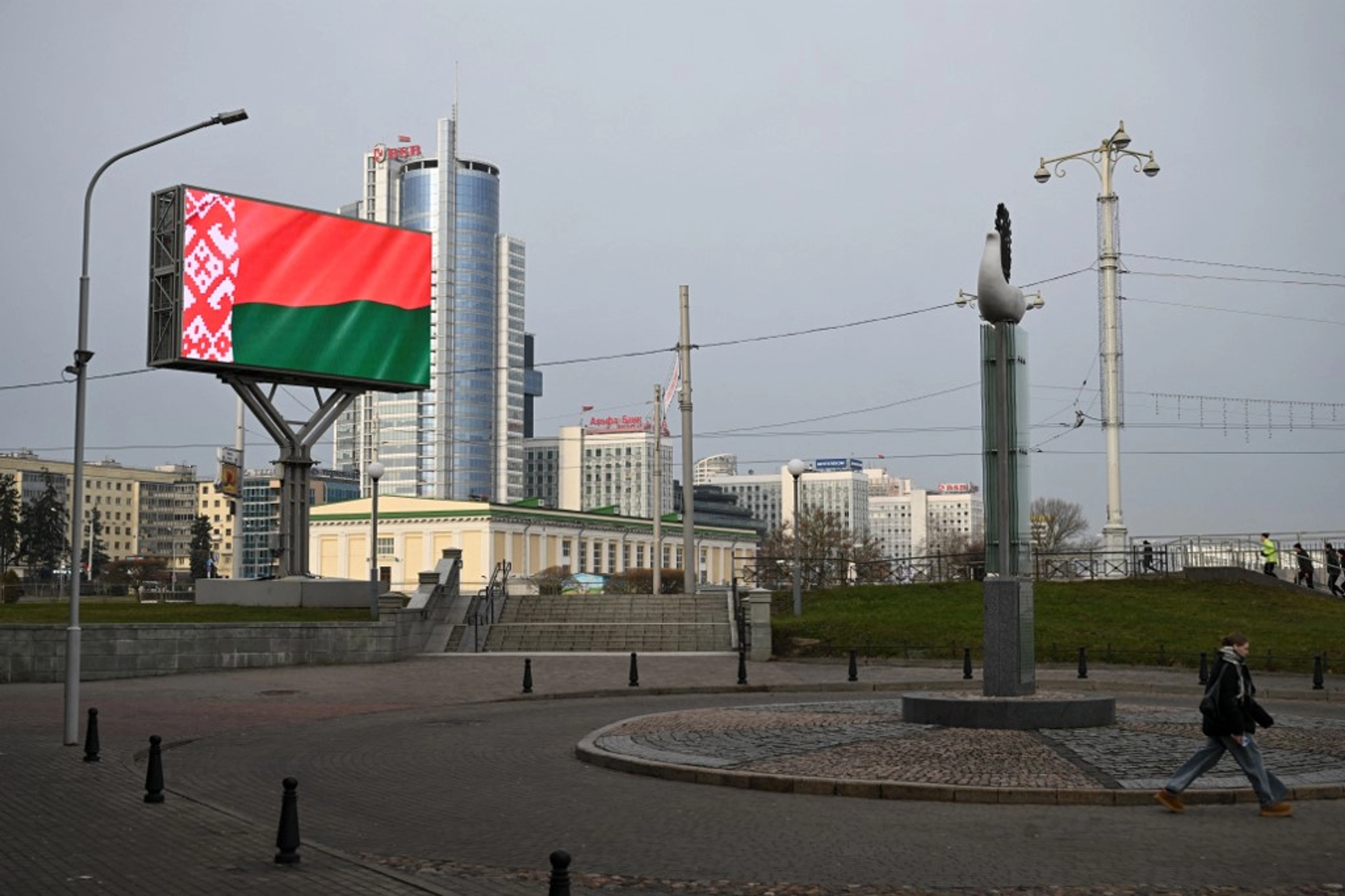 Belarus Tightens Internet Controls in Move Mirroring Russia, Ukraine Says