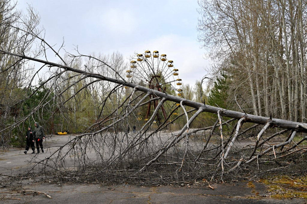 Chornobyl – The Explosion That Blew the Lid of the Soviet System