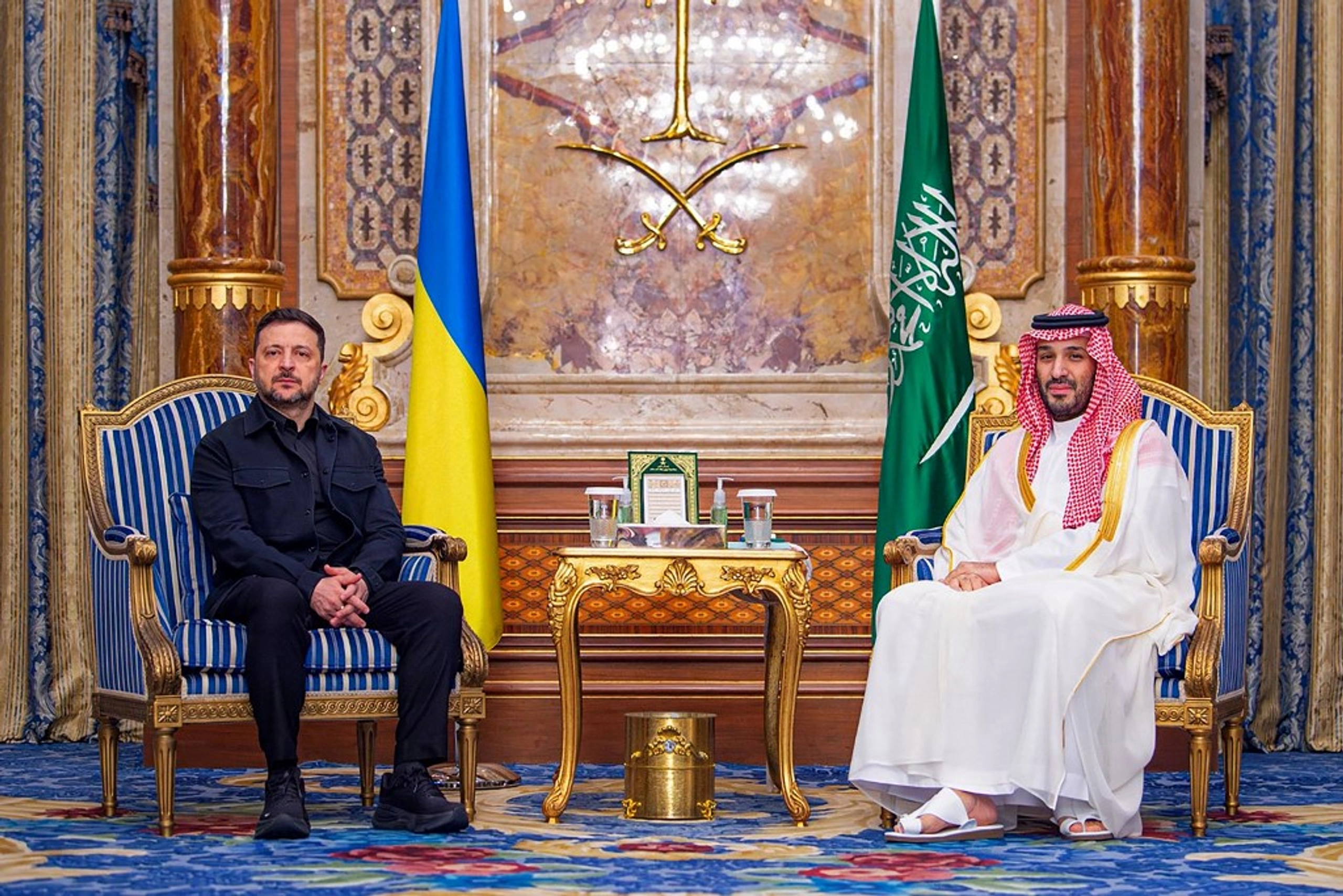 Zelensky Returns to Jeddah for Security Talks with Saudi Crown Prince