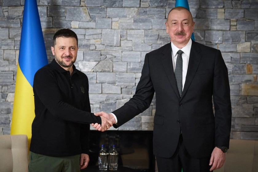 Zelensky Visits Azerbaijan for Security, Energy Talks