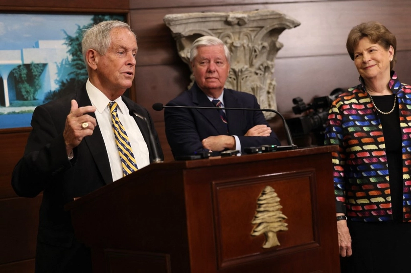 US Lawmakers Introduce Bipartisan Bill to Counter Russia’s ‘War on Faith’ in Ukraine
