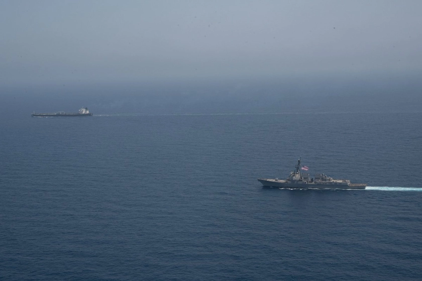 US Navy Intercepts Sanctioned Russian ‘Shadow Fleet’ Tanker in Arabian Sea