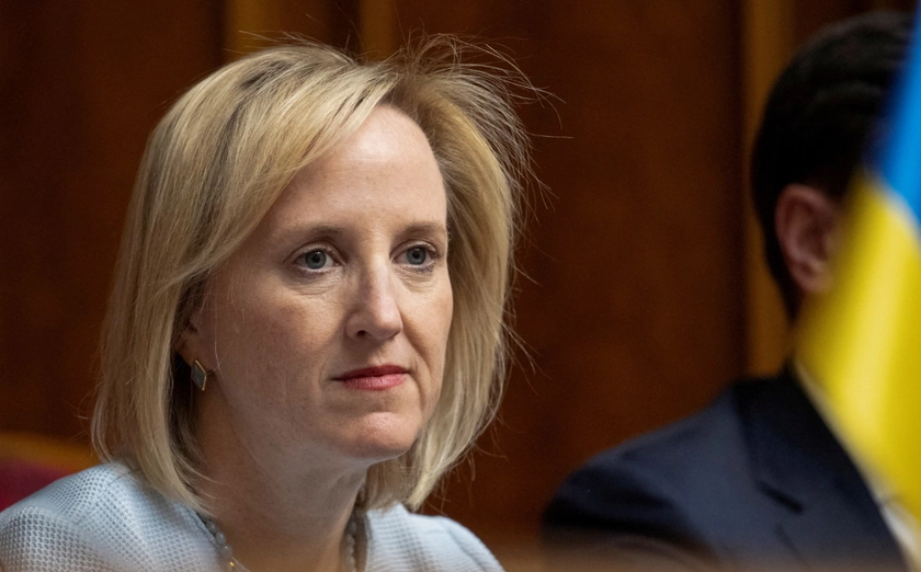 Тимчасова повірена США в Україні Девіс залишає посаду через Трампа — ЗМІ