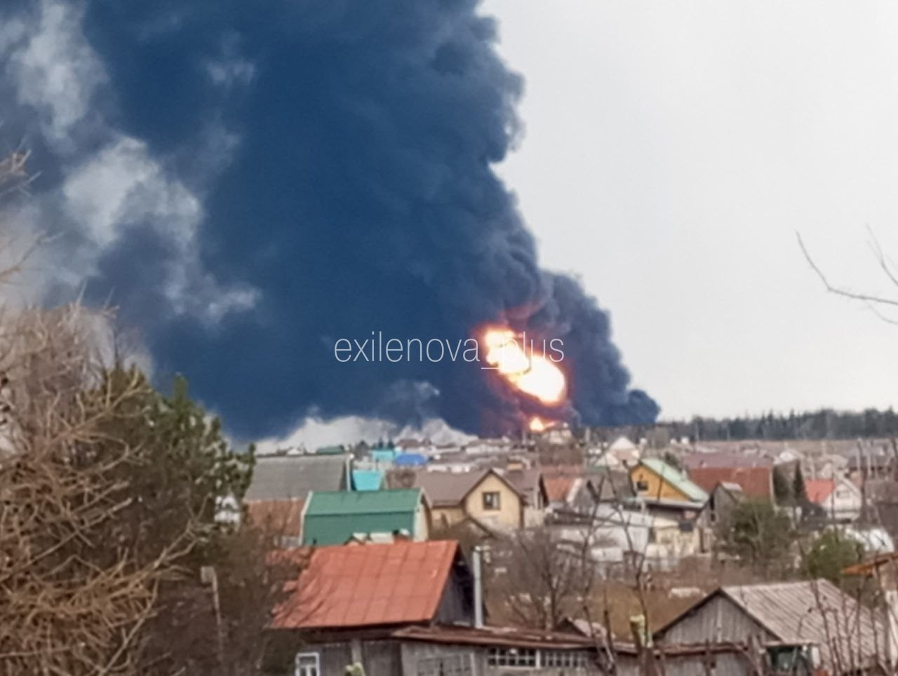 Zelensky Hails ‘Fair Response’ as Ukraine Strikes Orsk and Perm 1,500 km Behind the Lines