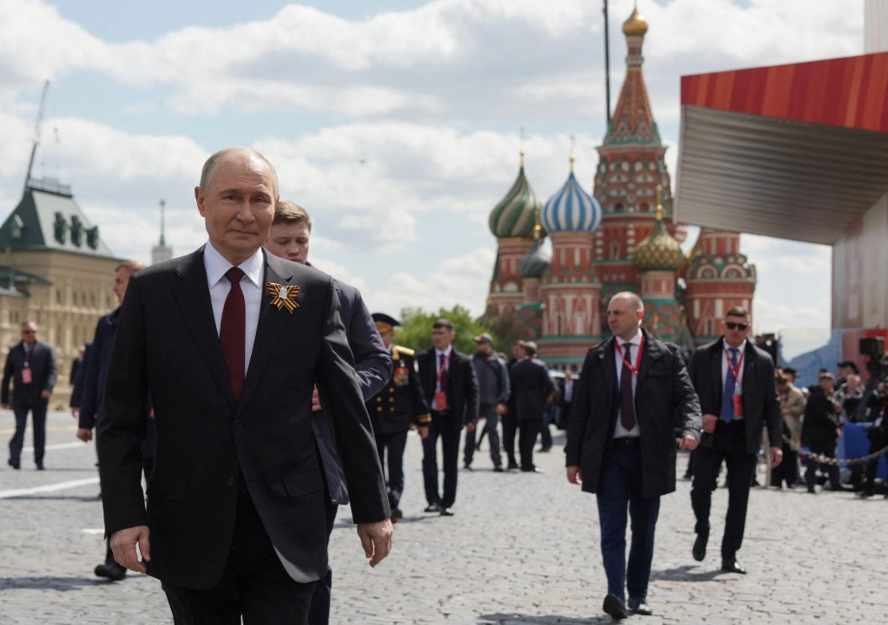 Putin declares one day truce