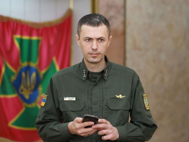 Balloon From Belarus Used to Boost Signals for Russian Strikes