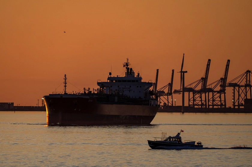 OPEC+ Increases Production Quota to Signal Stability After UAE Exit